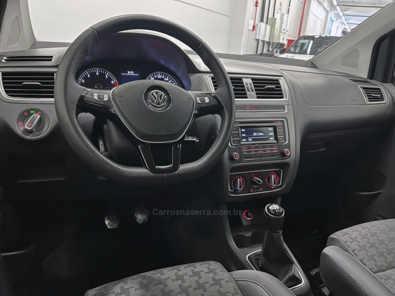 FOX 1.6 COMFORTLINE 8V FLEX 4P MANUAL - 2016 - FLORES DA CUNHA