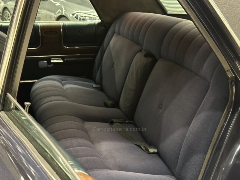 GALAXIE LANDAU GASOLINA 4P AUTOMÁTICO - 1982 - CAXIAS DO SUL