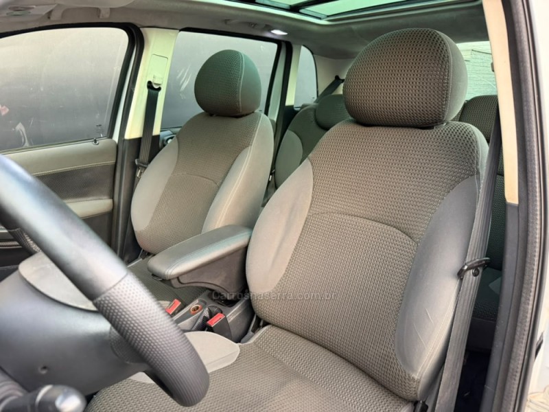DUSTER 1.6 DYNAMIQUE 4X2 16V FLEX 4P MANUAL - 2013 - ESTâNCIA VELHA
