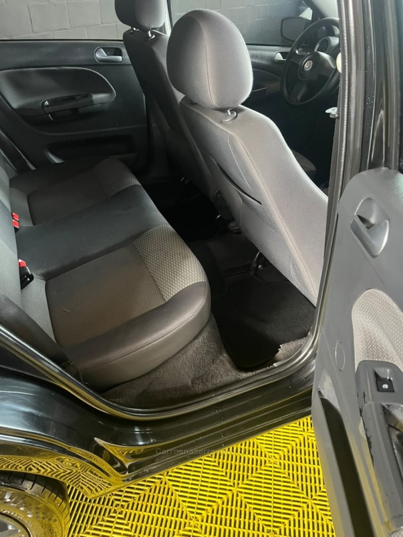 GOL 1.0 MI 8V FLEX 4P MANUAL - 2011 - CAXIAS DO SUL