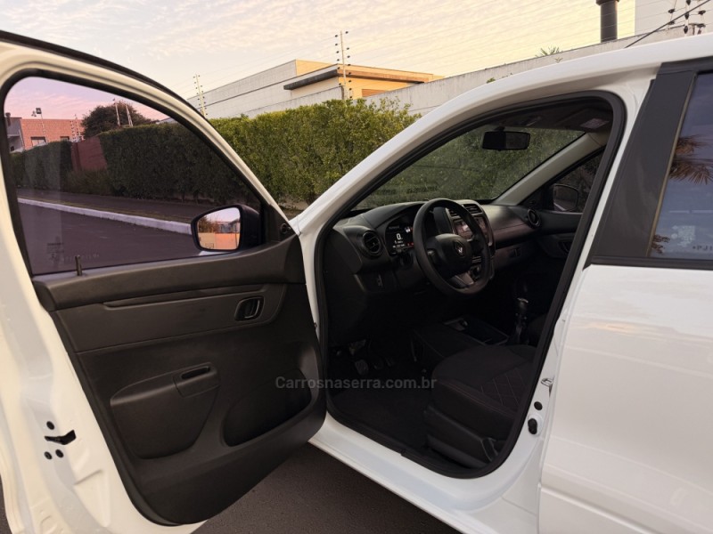 KWID 1.0 12V SCE FLEX ZEN MANUAL - 2023 - SãO LEOPOLDO