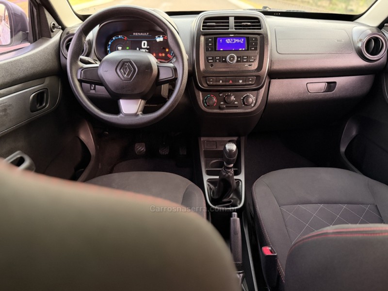 KWID 1.0 12V SCE FLEX ZEN MANUAL - 2023 - SãO LEOPOLDO