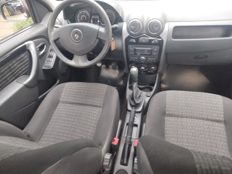 SANDERO 1.6 PRIVILÉGE 16V FLEX 4P MANUAL - 2012 - VERANóPOLIS