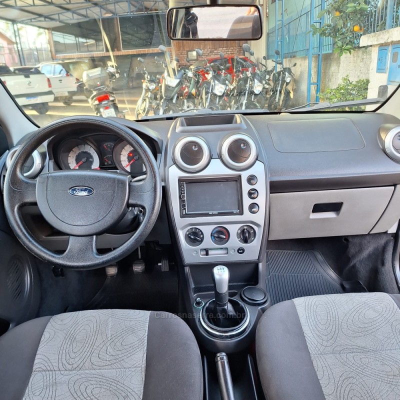 FIESTA 1.6 MPI CLASS SEDAN 8V FLEX 4P MANUAL - 2008 - CAXIAS DO SUL