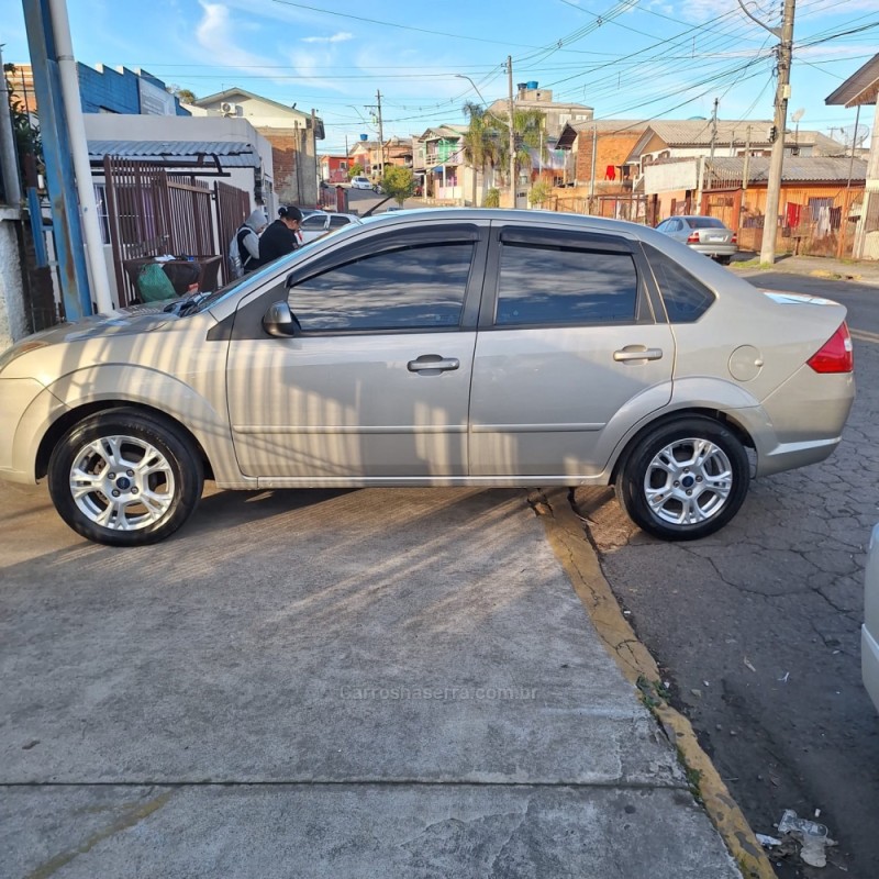 FIESTA 1.6 MPI CLASS SEDAN 8V FLEX 4P MANUAL - 2008 - CAXIAS DO SUL