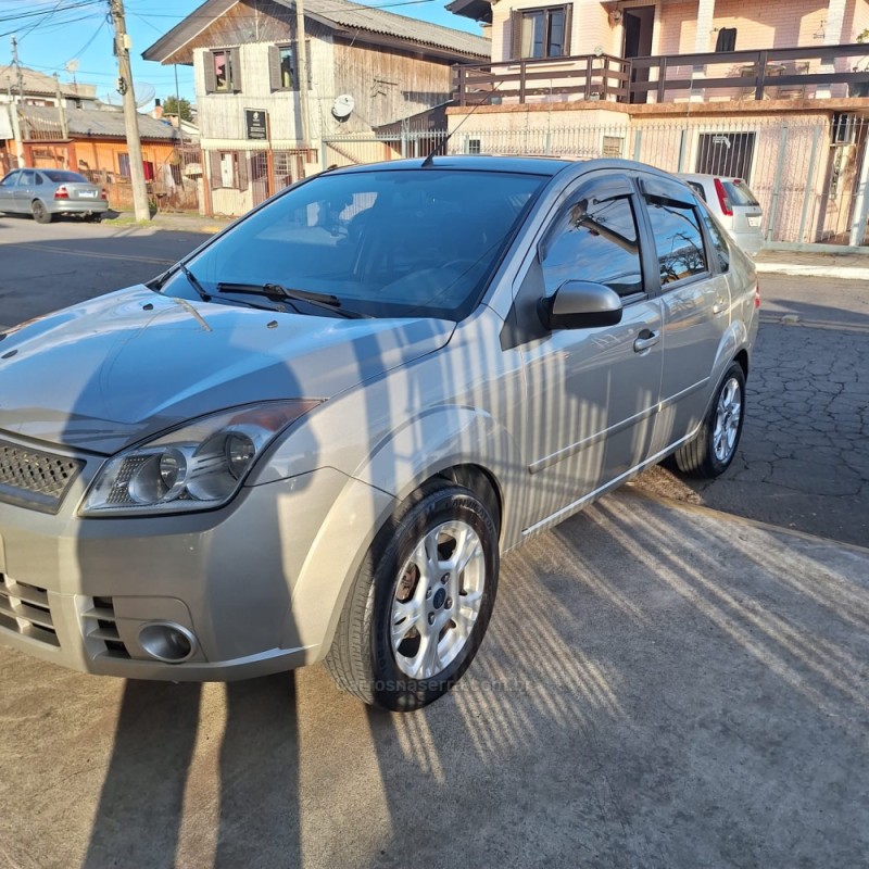 fiesta 1.6 mpi class sedan 8v flex 4p manual 2008 caxias do sul