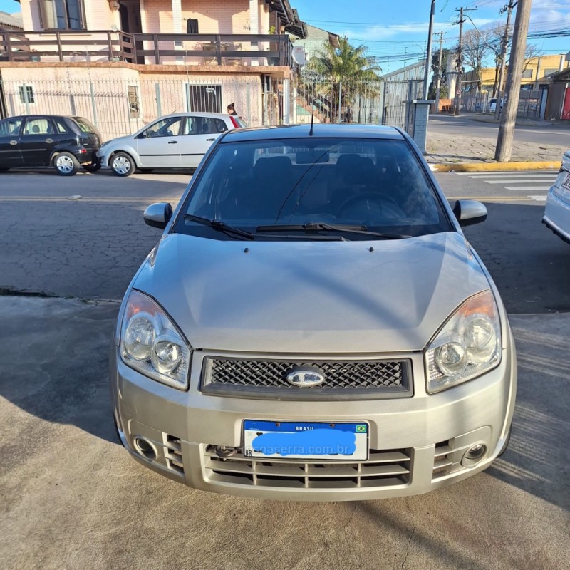 FIESTA 1.6 MPI CLASS SEDAN 8V FLEX 4P MANUAL - 2008 - CAXIAS DO SUL