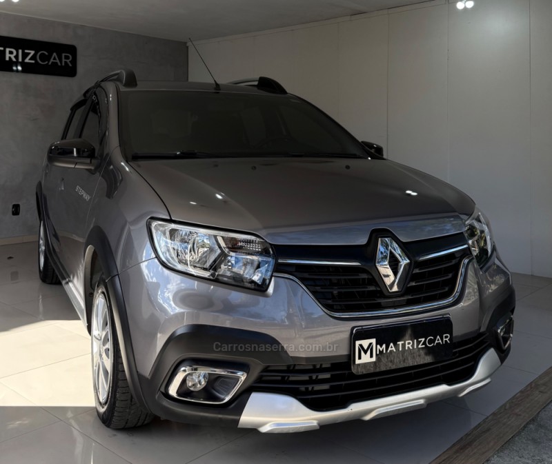 SANDERO  - 2023 - CANELA