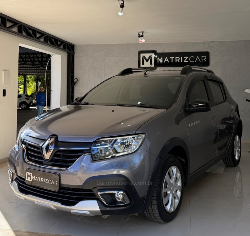 SANDERO  - 2023 - CANELA