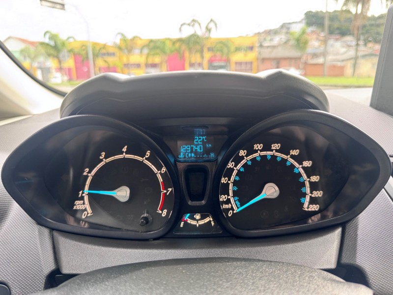 FIESTA 1.6 SE HATCH PLUS 16V FLEX 4P MANUAL - 2014 - CAXIAS DO SUL