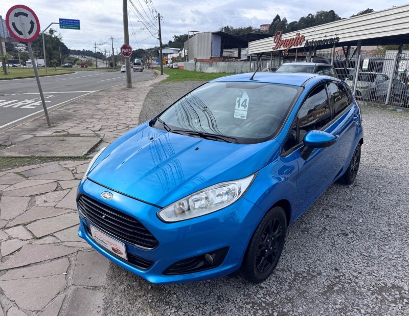 FIESTA 1.6 SE HATCH PLUS 16V FLEX 4P MANUAL
