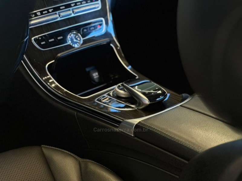 C 180 1.6 CGI 16V TURBO GASOLINA 4P AUTOMÁTICO - 2015 - CAXIAS DO SUL