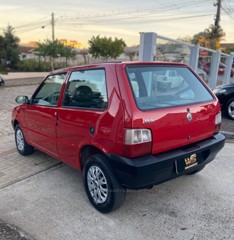UNO 1.0 MPI MILLE FIRE 8V GASOLINA 2P MANUAL - 2006 - VENâNCIO AIRES