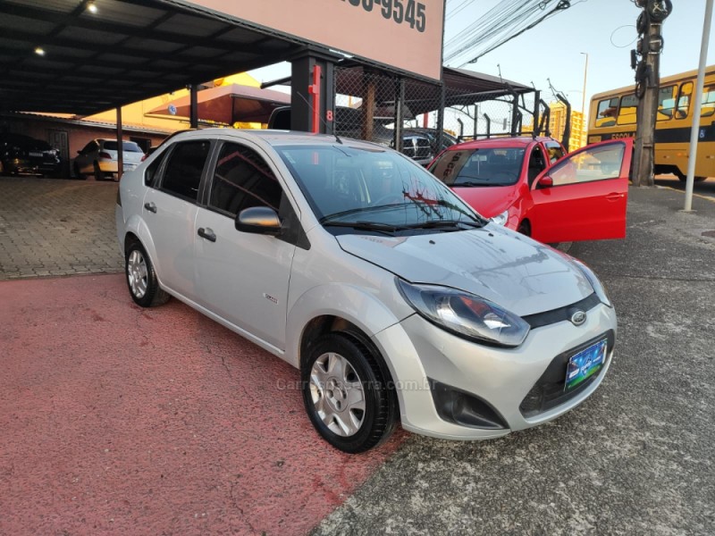 FIESTA 1.0 MPI SEDAN 8V FLEX 4P MANUAL - 2013 - FARROUPILHA