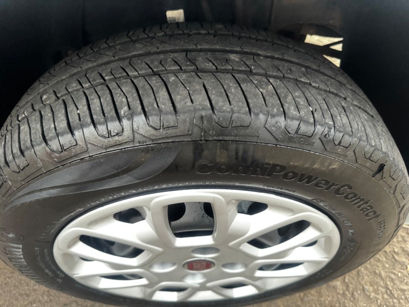 UNO 1.0 EVO ATTRACTIVE 8V FLEX 4P MANUAL - 2015 - DOIS IRMãOS