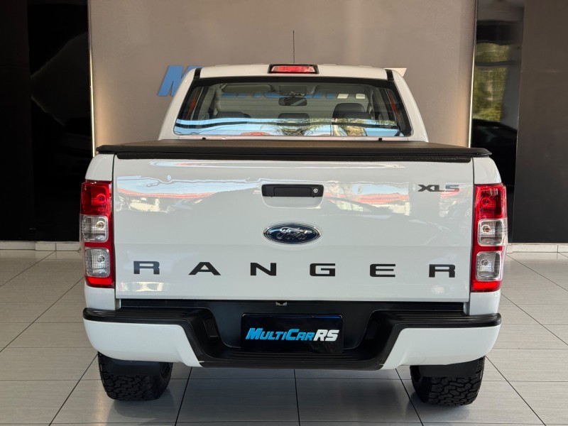 RANGER 2.0 XLS CD TURBO 4X4 DIESEL 4P AUTOMÁTICO - 2017 - ESTâNCIA VELHA