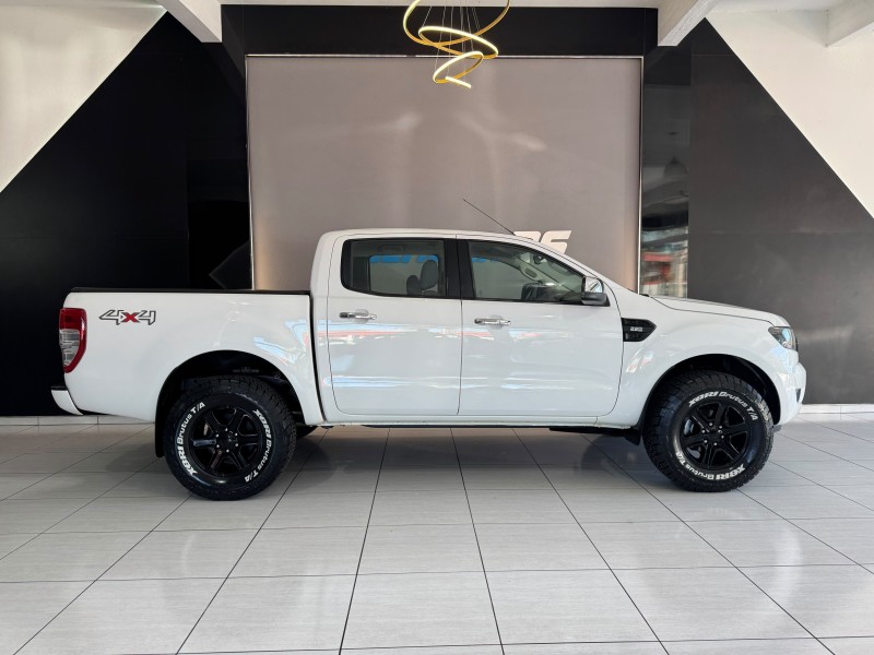 RANGER 2.0 XLS CD TURBO 4X4 DIESEL 4P AUTOMÁTICO - 2017 - ESTâNCIA VELHA