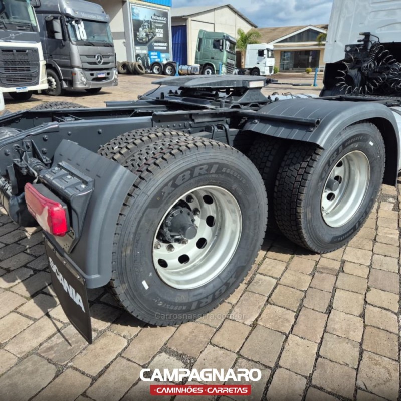 R-470 A 6X4 HIGHLINE - 2009 - VACARIA