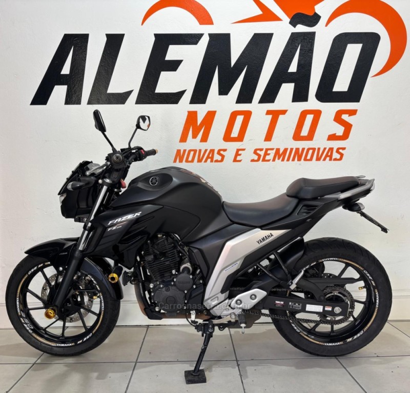FAZER FZ25 ABS - 2023 - NOVO HAMBURGO
