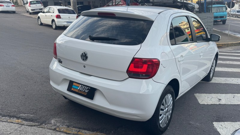 GOL 1.0 MI 8V FLEX 4P MANUAL G.VI - 2015 - CAXIAS DO SUL
