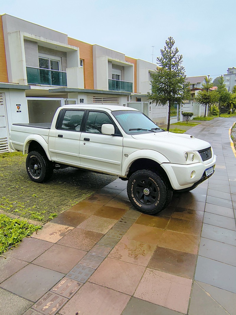 l200 2.5 gls sport 4x4 cd 8v turbo intercooler diesel 4p manual 2006 farroupilha