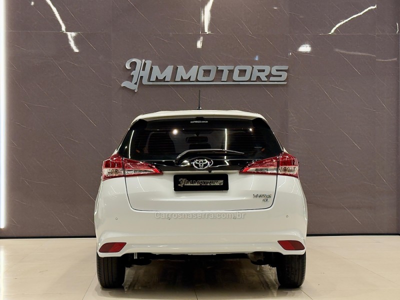 YARIS 1.5 XL CONNECT 16V FLEX 4P AUTOMÁTICO - 2022 - CAXIAS DO SUL