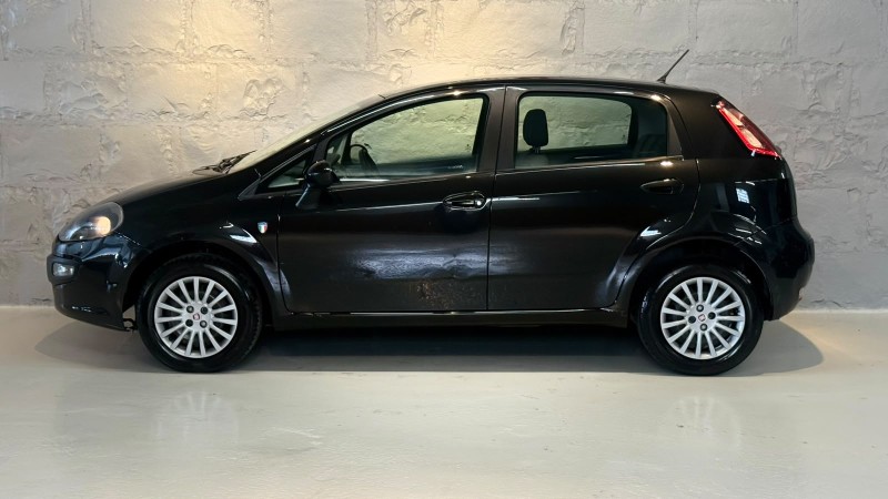 PUNTO 1.4 ATTRACTIVE ITALIA 8V FLEX 4P MANUAL - 2013 - CAXIAS DO SUL