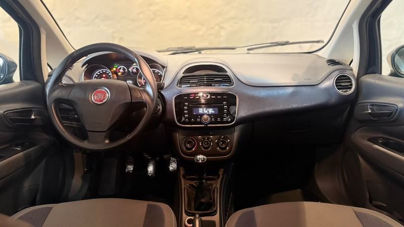 PUNTO 1.4 ATTRACTIVE ITALIA 8V FLEX 4P MANUAL - 2013 - CAXIAS DO SUL