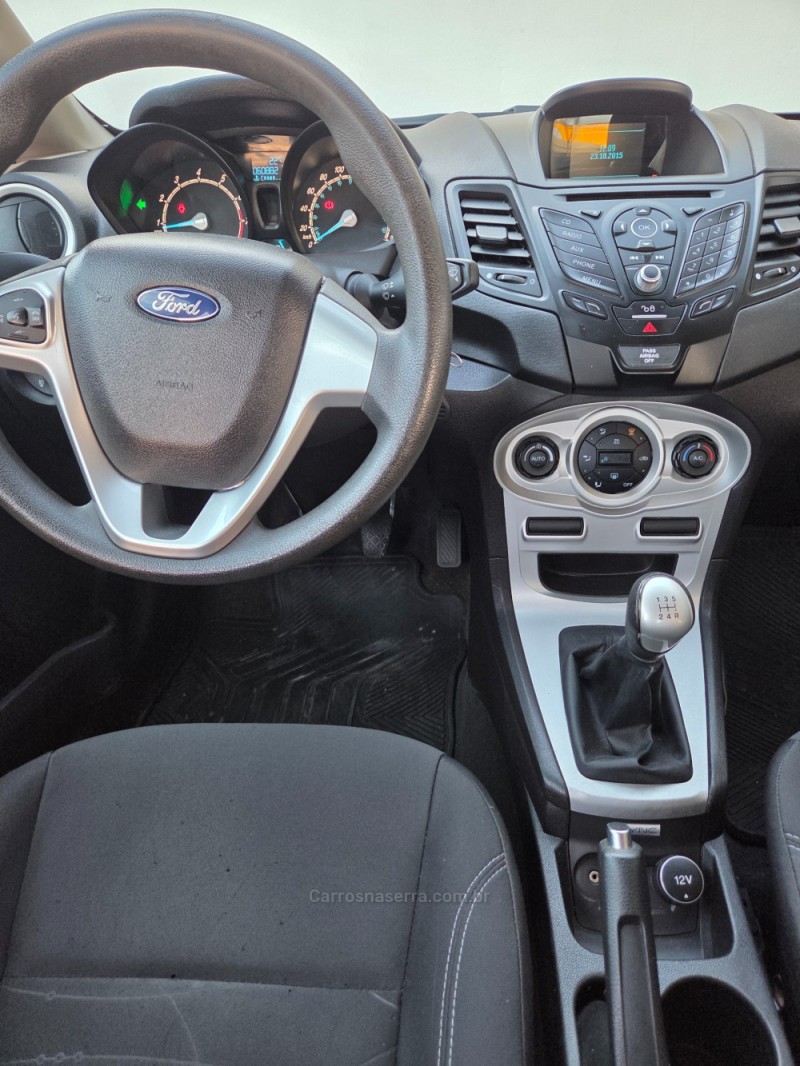FIESTA 1.6 SE SEDAN 16V FLEX 4P MANUAL - 2016 - CAXIAS DO SUL