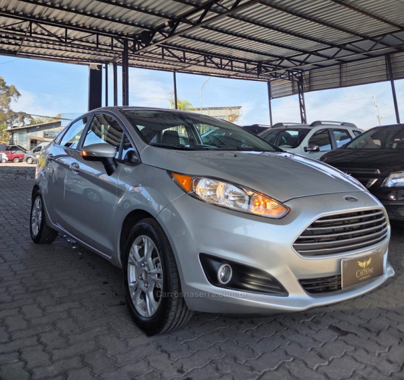 FIESTA 1.6 SE SEDAN 16V FLEX 4P MANUAL - 2016 - CAXIAS DO SUL