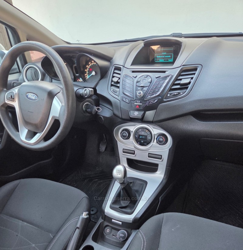 FIESTA 1.6 SE SEDAN 16V FLEX 4P MANUAL - 2016 - CAXIAS DO SUL