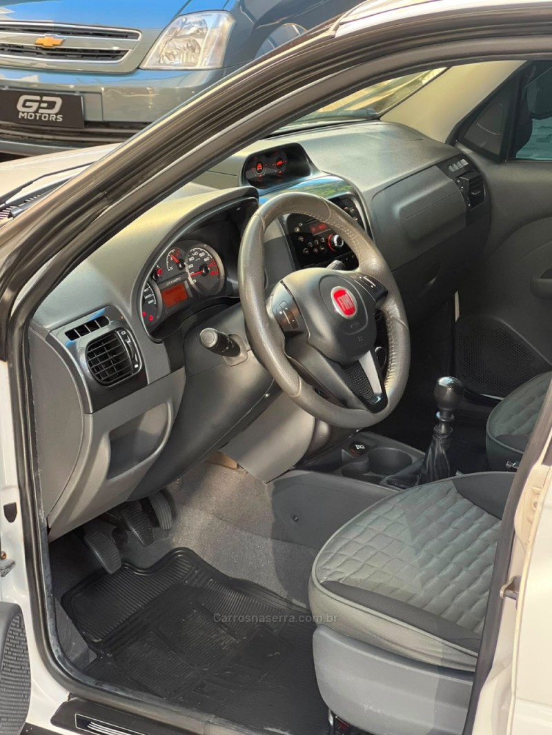 PALIO 1.8 MPI ADVENTURE WEEKEND 16V FLEX 4P MANUAL - 2015 - PASSO FUNDO