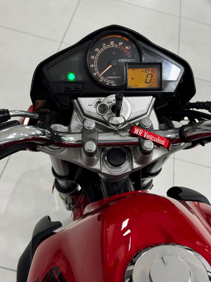CB 300R ABS - 2010 - BENTO GONçALVES