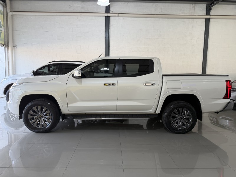 TRITON 2.4 HPE-S 4X4 CD TURBO 16V DIESEL 4P AUTOMÁTICO - 2026 - CAXIAS DO SUL