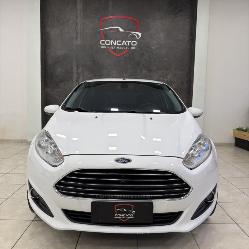 FIESTA 1.6 TITANIUM HATCH 16V FLEX 4P AUTOMÁTICO - 2014 - FARROUPILHA