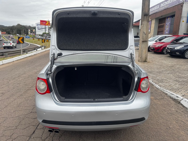 JETTA 2.5 I 20V 150CV GASOLINA 4P TIPTRONIC - 2009 - DOIS IRMãOS
