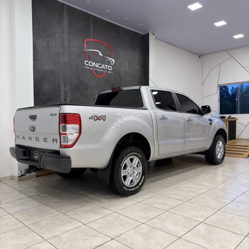 RANGER 2.2 XLS 4X4 CD 16V DIESEL 4P AUTOMÁTICO - 2017 - FARROUPILHA