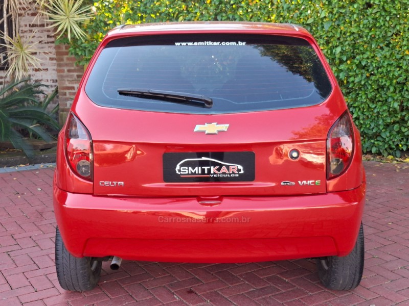 CELTA 1.0 MPFI LT 8V FLEX 4P MANUAL - 2012 - ROLANTE