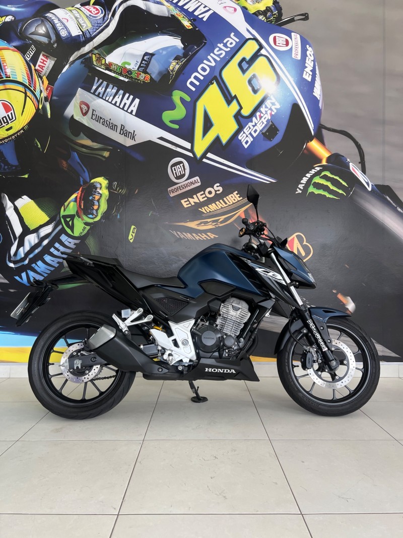 cb 300f twister abs 2024 passo fundo