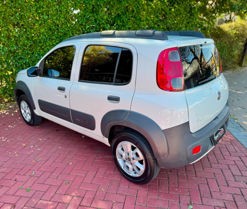 UNO 1.4 EVO WAY 8V FLEX 4P MANUAL - 2015 - ROLANTE