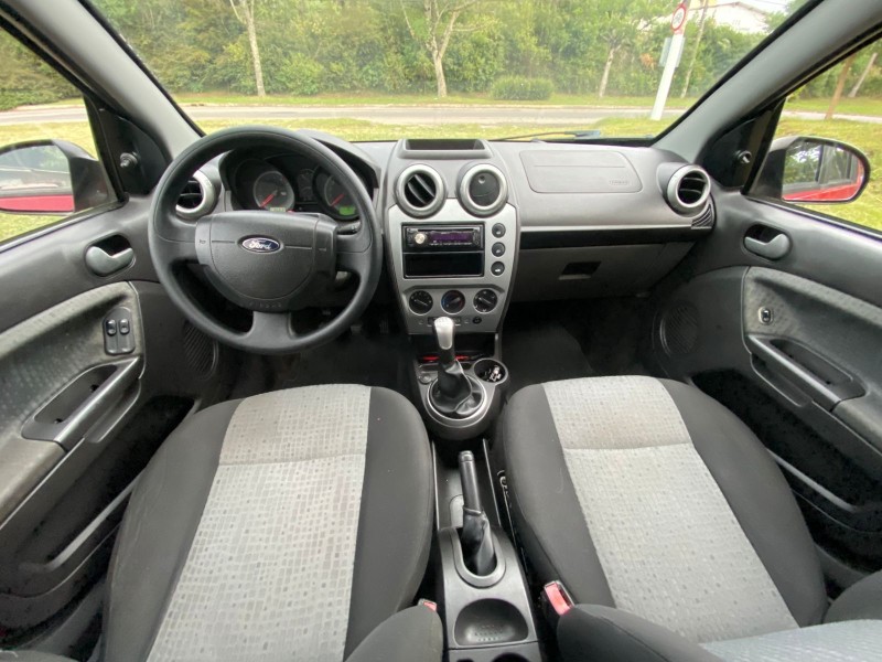 FIESTA 1.6 ROCAM SE SEDAN 8V FLEX 4P MANUAL - 2012 - CAXIAS DO SUL