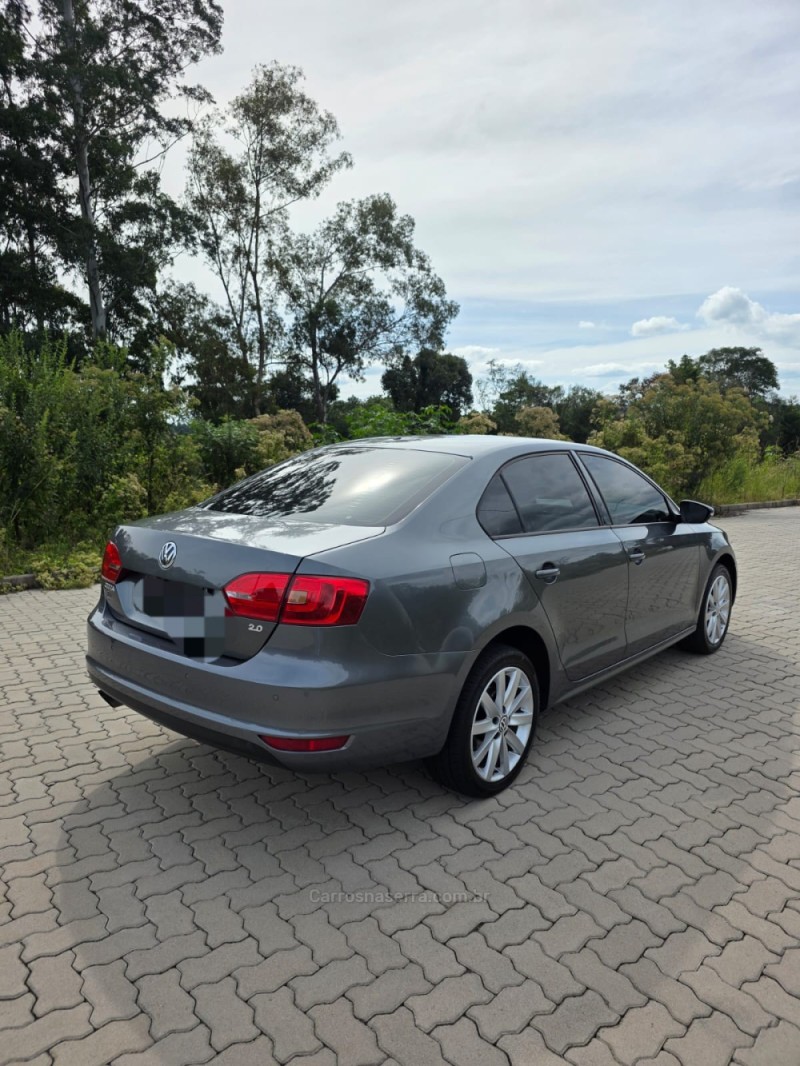 JETTA 2.0 COMFORTLINE FLEX 4P TIPTRONIC - 2012 - BENTO GONçALVES