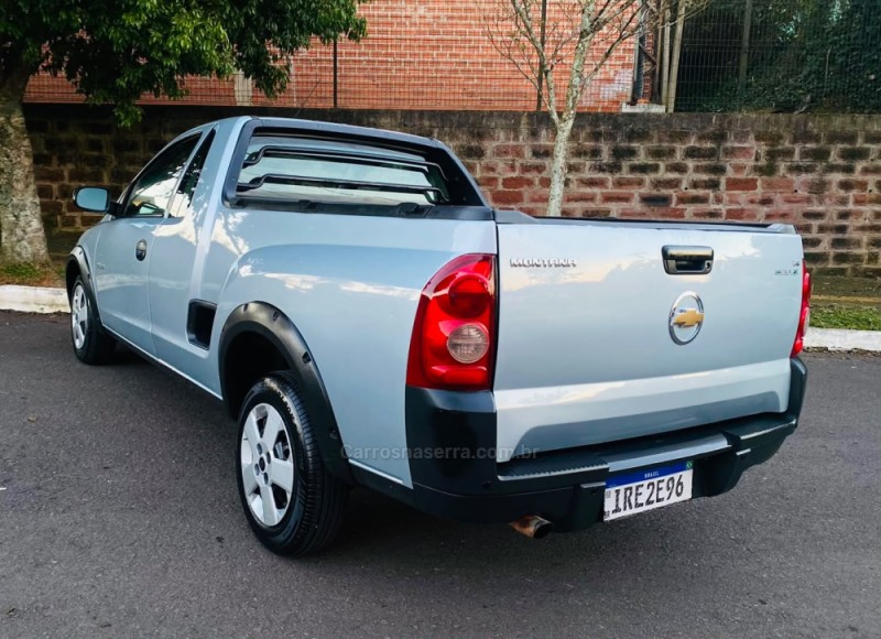 MONTANA 1.4 MPFI CONQUEST CS 8V FLEX 2P MANUAL - 2010 - FARROUPILHA