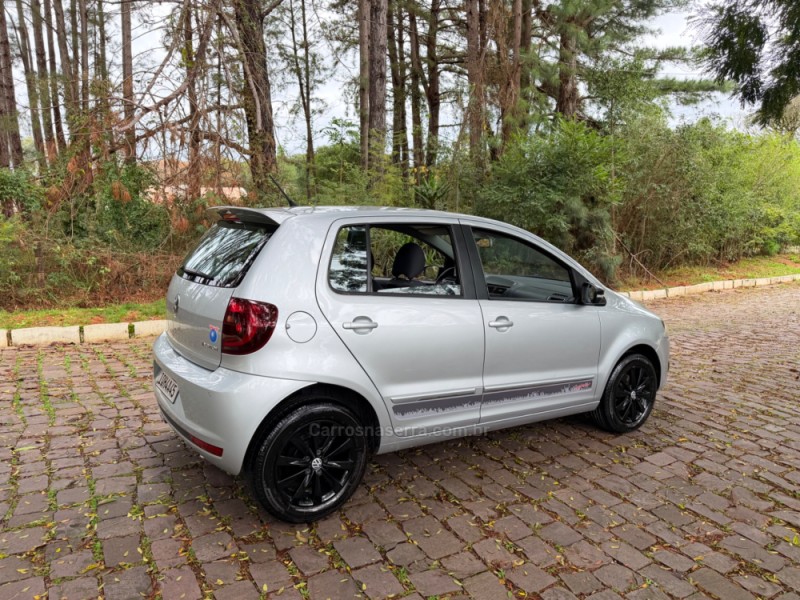 FOX 1.6 MI PRIME 8V FLEX 4P AUTOMATIZADO - 2010 - NOVA PRATA