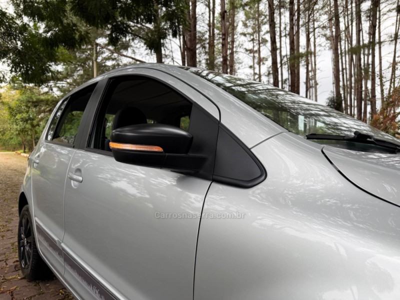 FOX 1.6 MI PRIME 8V FLEX 4P AUTOMATIZADO - 2010 - NOVA PRATA