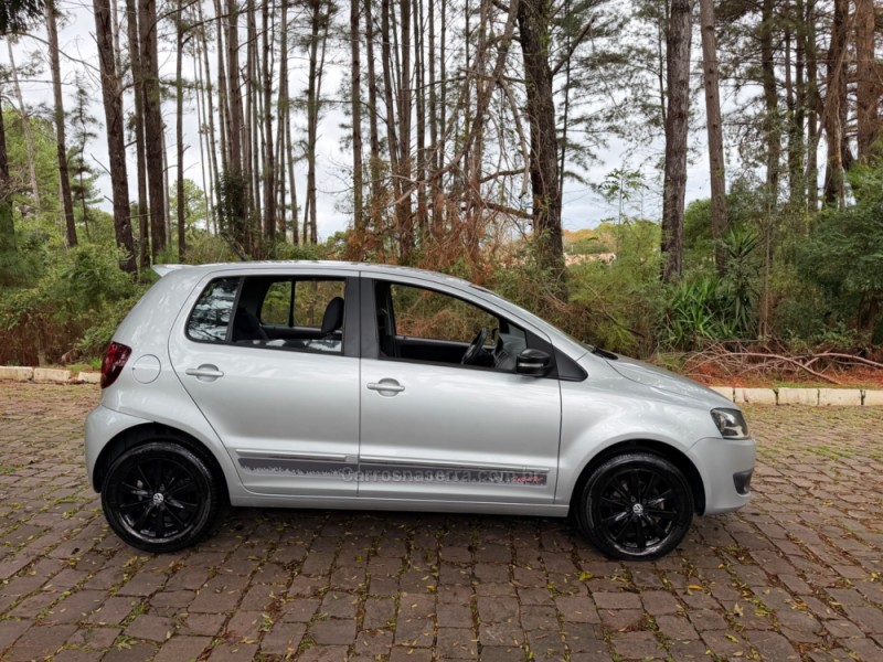FOX 1.6 MI PRIME 8V FLEX 4P AUTOMATIZADO - 2010 - NOVA PRATA