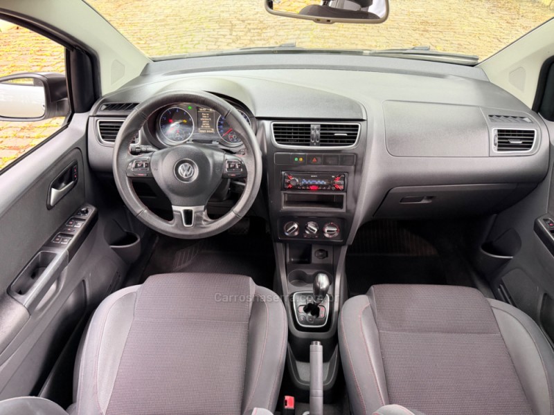 FOX 1.6 MI PRIME 8V FLEX 4P AUTOMATIZADO - 2010 - NOVA PRATA