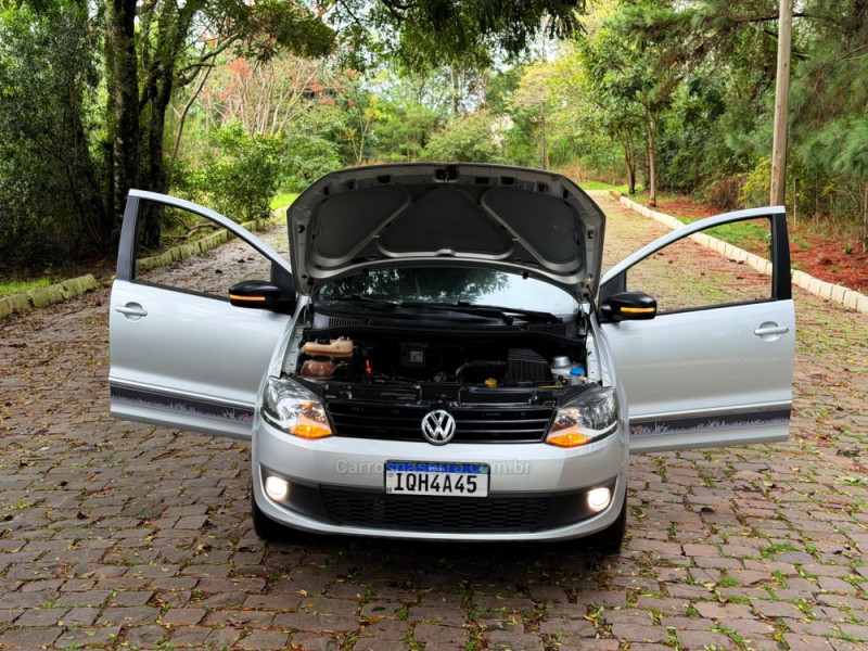 FOX 1.6 MI PRIME 8V FLEX 4P AUTOMATIZADO - 2010 - NOVA PRATA