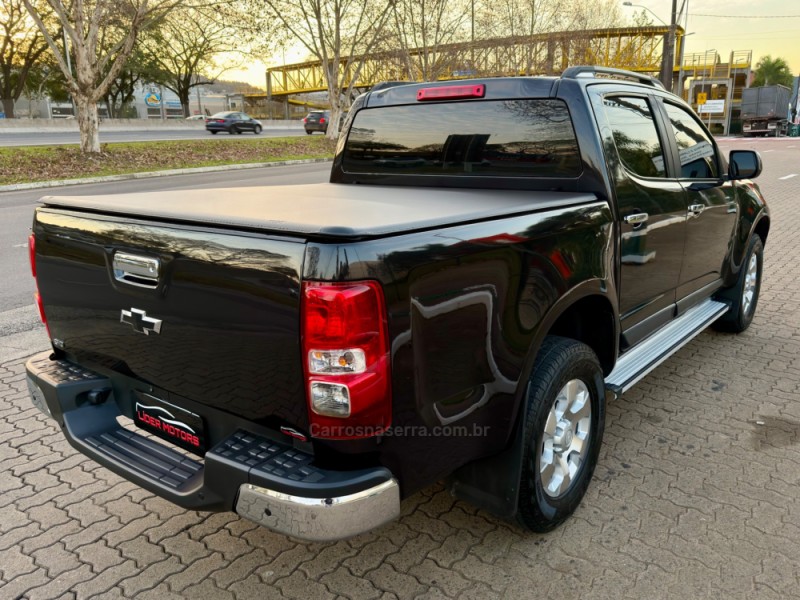 S10 2.4 LS 4X2 CD 8V FLEX 4P MANUAL - 2013 - ESTâNCIA VELHA