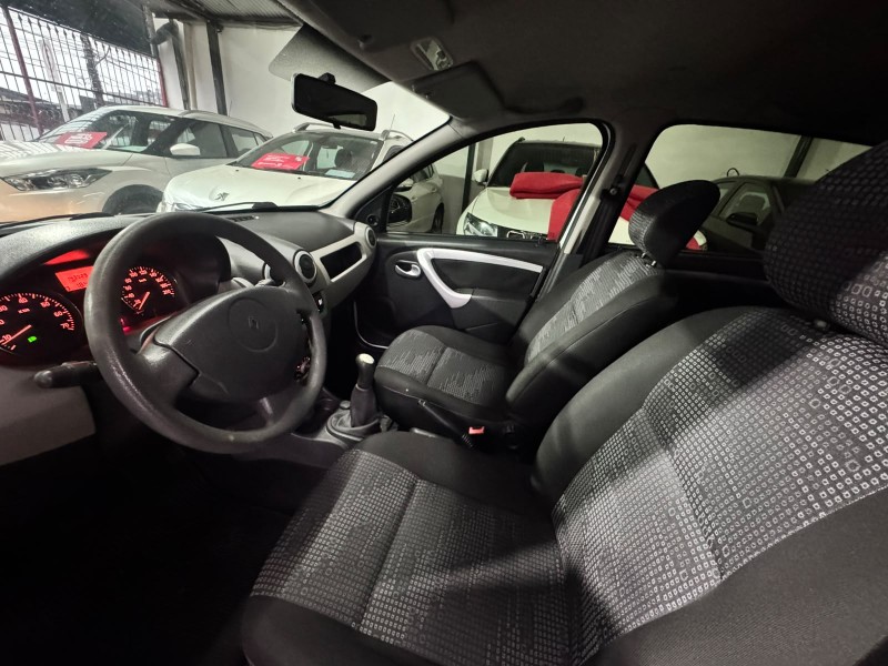 SANDERO 1.0 EXPRESSION 16V FLEX 4P MANUAL - 2011 - CAXIAS DO SUL